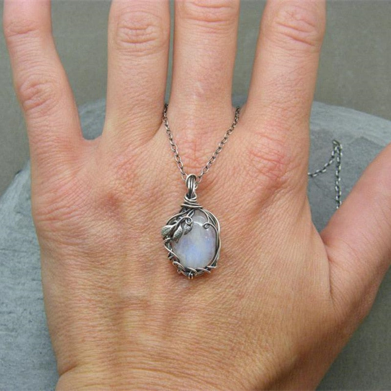 moonstone-pendant